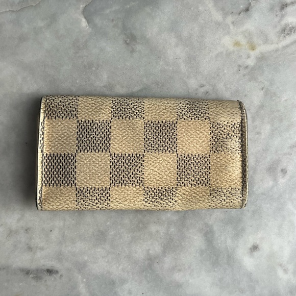 Louis Vuitton Damier Azur Four Key Holder CT3142 - Picture 3 of 16